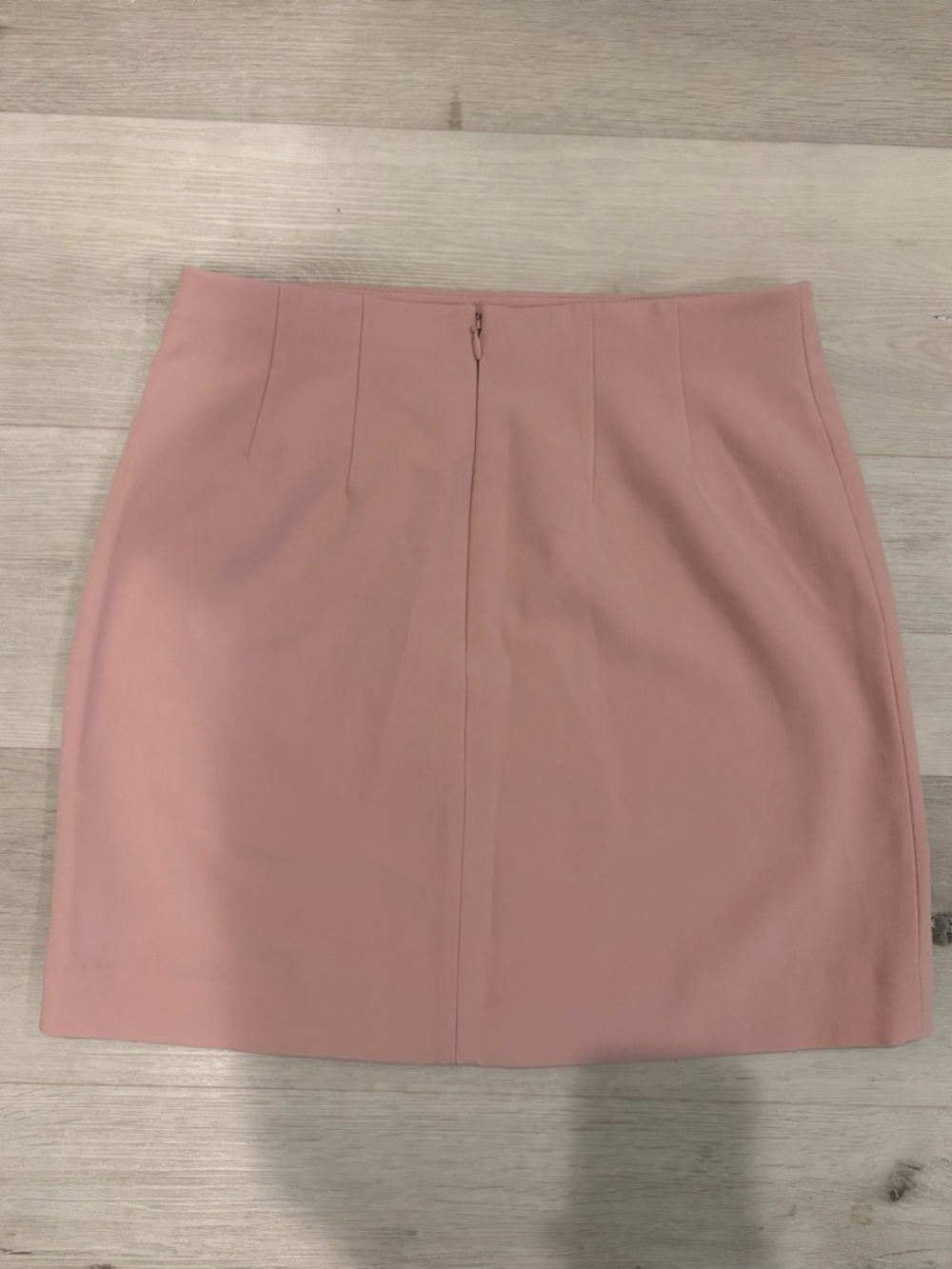 Uniqlo Mini Skirt - Picture 2 of 3